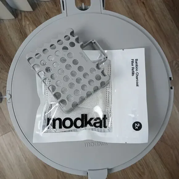 Modkat Litter Keeper + Scoop plastic waste disposal pail bamboo charcoal filter - Picture 13 of 17